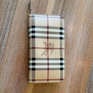 Burberry Beige and Black Checkered Zip Wallet